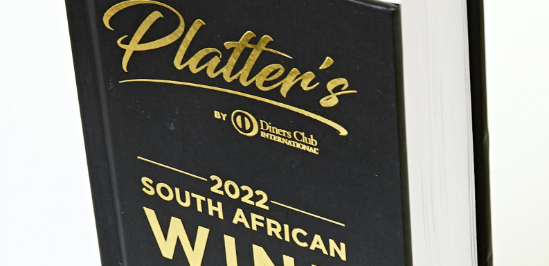 Platter's by Diners Club South African Wine Guide 2022 is the perfect stocking filler...