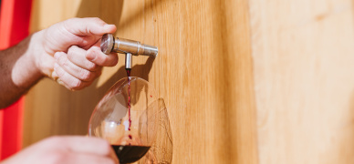 How the wine trade works